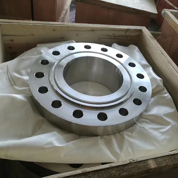 ASTM A182 F904L Flanges packaging