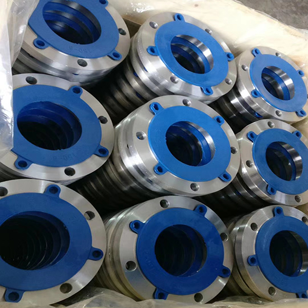 254 SMO Flanges packaging